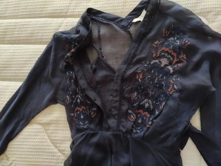 Vestido Hoss Intropia manga francesa, gasa. Nuevo.