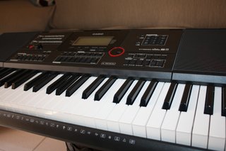 Casio CT-X5000 Teclado