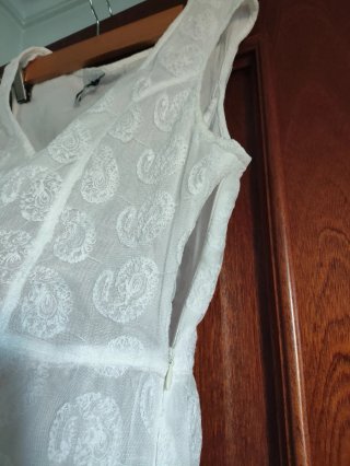 Top péplum blanco Stradivarius