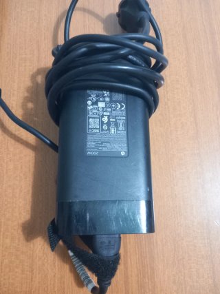 Portátil Victus para piezas + cargador