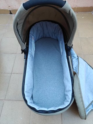 Cuna de bebé para carrito color beige