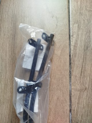 Supporto metallico per vasi nero