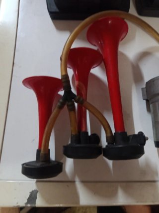 Set di tre trombe d'aria Alpex