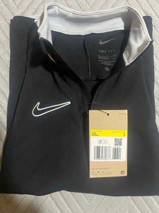 Sudadera Nike niño negra y blanca
