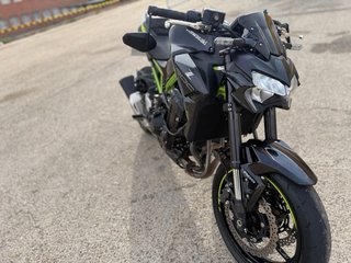 Kawasaki Z900 A2 Negra/Verde