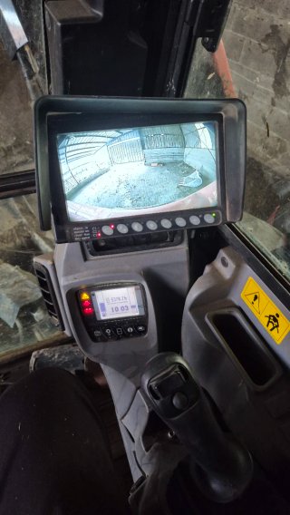 Excavadora Kubota KX080