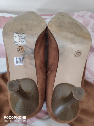 Botas elegantes tacón marrón