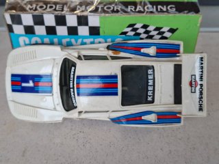 SCALEXTRIC PORSCHE 935 Martini