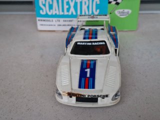 SCALEXTRIC PORSCHE 935 Martini