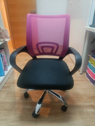 Conjunto escritorio y silla