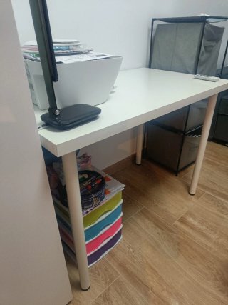 Conjunto escritorio y silla