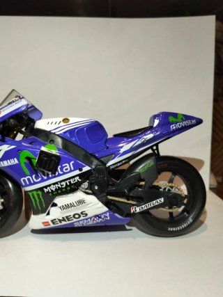 Maqueta Moto Yamaha Movistar
