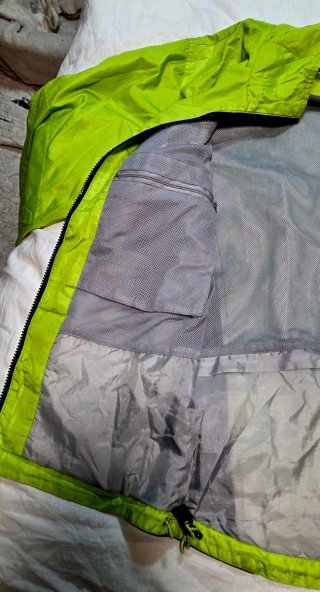 Chaqueta Cortavientos Impermeable