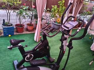 Elíptica y Bicicleta Spinning Bodytone EX2