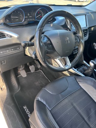 Peugeot 2008 1.6 e-HDI 92cv
