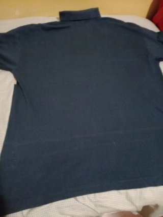Polo hombre manga corta en buen estado.