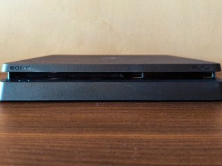 PlayStation 4 Slim PS4 Nera