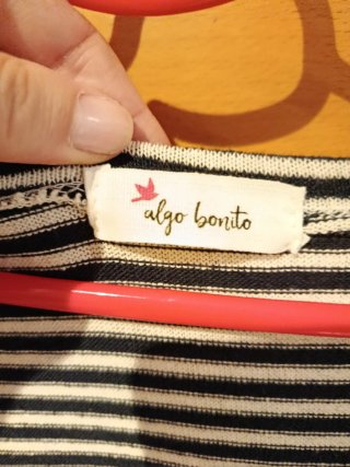 Chaqueta larga de punto a rayas