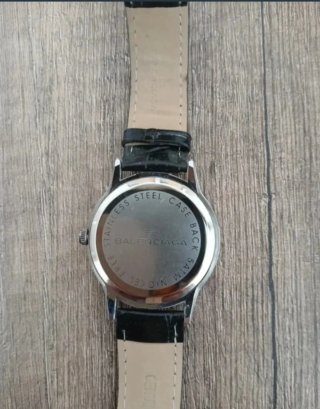 Reloj Balenciaga Negro y Plateado