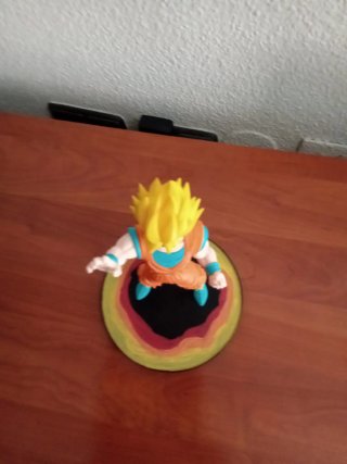 Figura Goku 3D con base