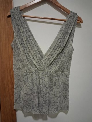 Blusa de seda Massimo Dutti. Talla M.