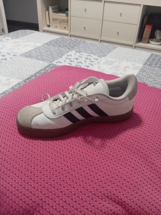 Zapatillas Adidas en perfecto estado