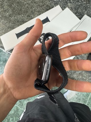 Apple Watch SE Space Gray