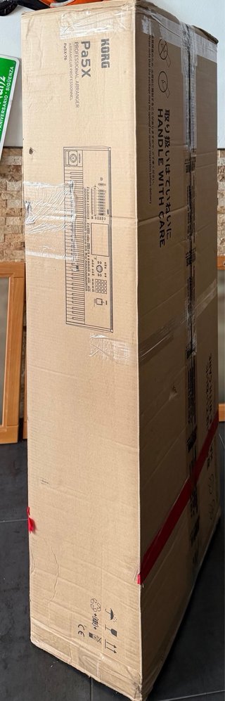 KORG Pa5X 76 INTERNACIONAL, NUEVO, en su caja