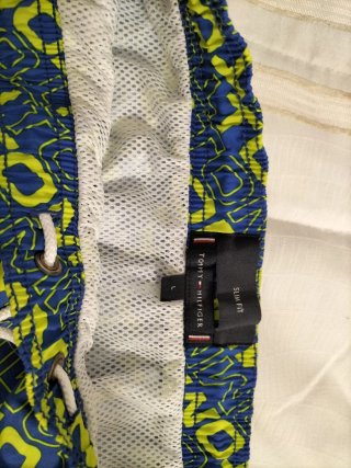 Bañadores Tommy Hilfiger Azul y Amarillo