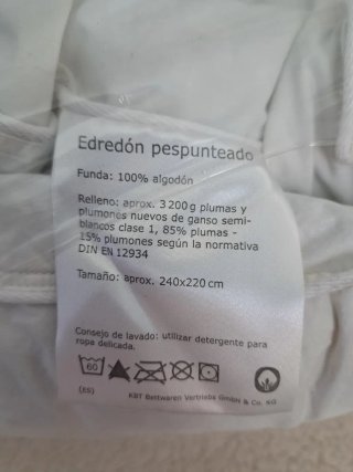 Edredón de plumas y plumones blanco