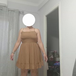 Vestido marrón de tirantes