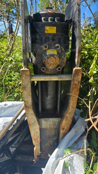 Martillo Hidráulico Caterpillar H70