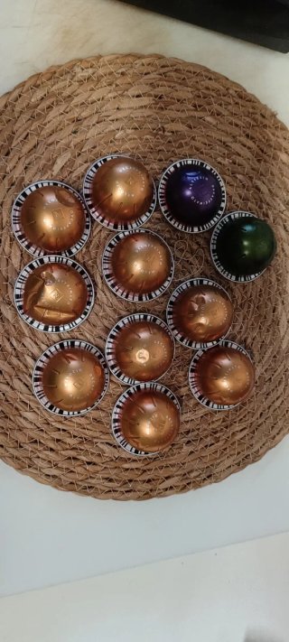 Cafetera Nespresso Vertuo Pop