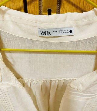 Camisa Zara Ramio Cuello Pico Beige