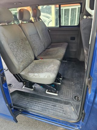Volkswagen Transporter T5 2004
