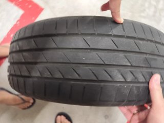 Neumático Kumho 205/60 R16 92V poco uso