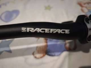 Manillar Race Face Turbine + Potencia Ritchey