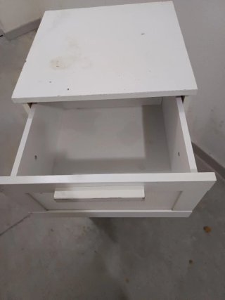 Cajonera blanca