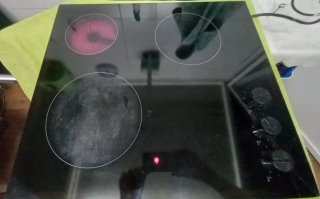 Piani cottura in vetroceramica a 3 fuochi