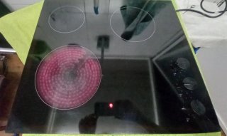 Piani cottura in vetroceramica a 3 fuochi