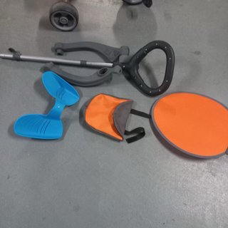 Triciclo para bebé con manillar