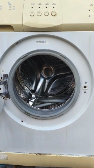 Lavadora THOR blanca