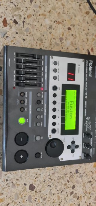 Módulo Roland TD-12 LEER  EL ANUNCIO