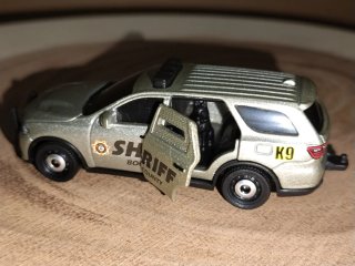 Dodge Durango K9 Matchbox 2018 Moving Parts.
