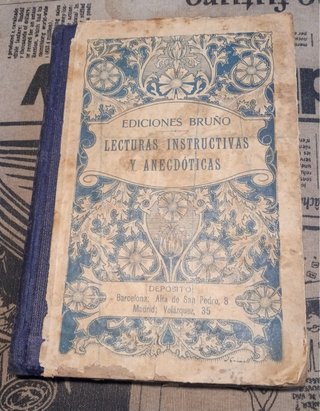 3 libros escolares Antiguos