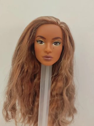 Cabeza Barbie Basics 001 Nichelle