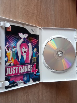 Wii Sports Resort y Just Dance 4