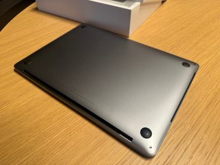 MacBook Pro 13 Grigio Siderale 16GB 512GB, A2251