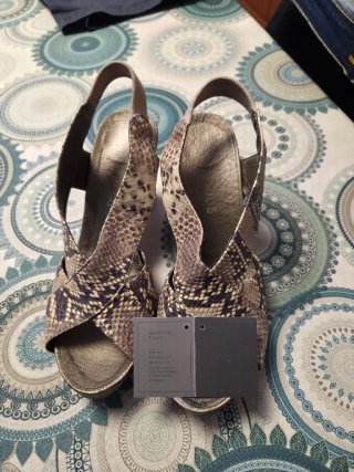 Sandalias Plumers Piel Serpiente Tacon