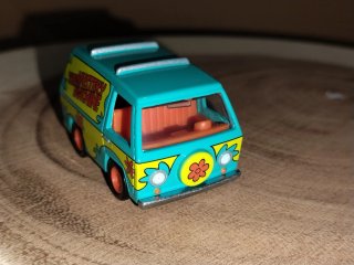 Hot Wheels Mystery Machine Premium